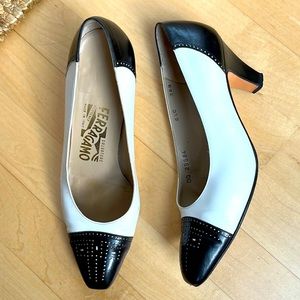 Ferragamo Vintage Heels Black & White, size 6.5C